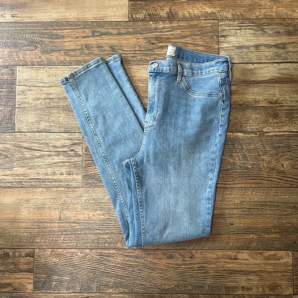 Free People Classic Blue Jeans